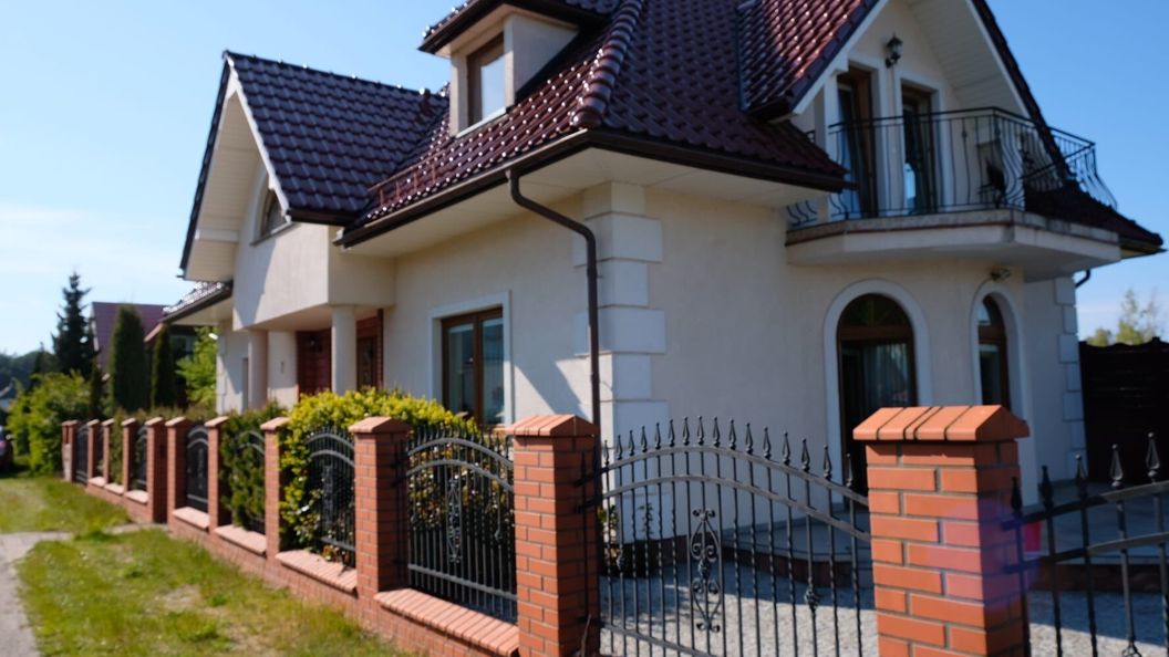 Dom Stewvilla w Rowach (1)