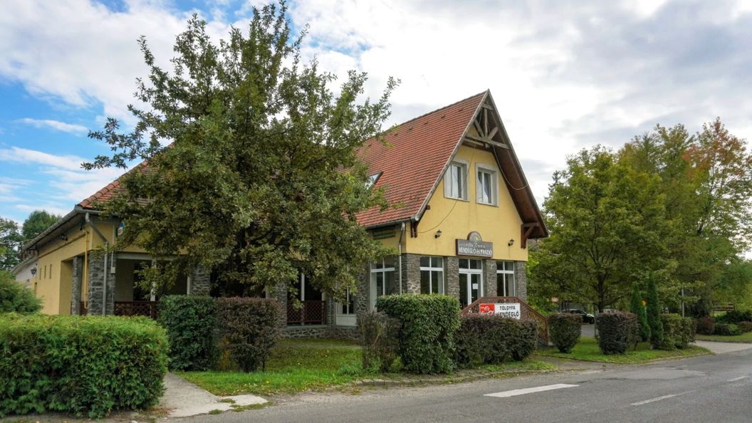 Tölgyfa Vendéglő és Panzió Pálháza (1)