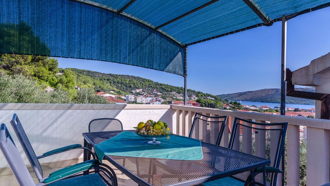 Apartment Karolina Poljica (1)