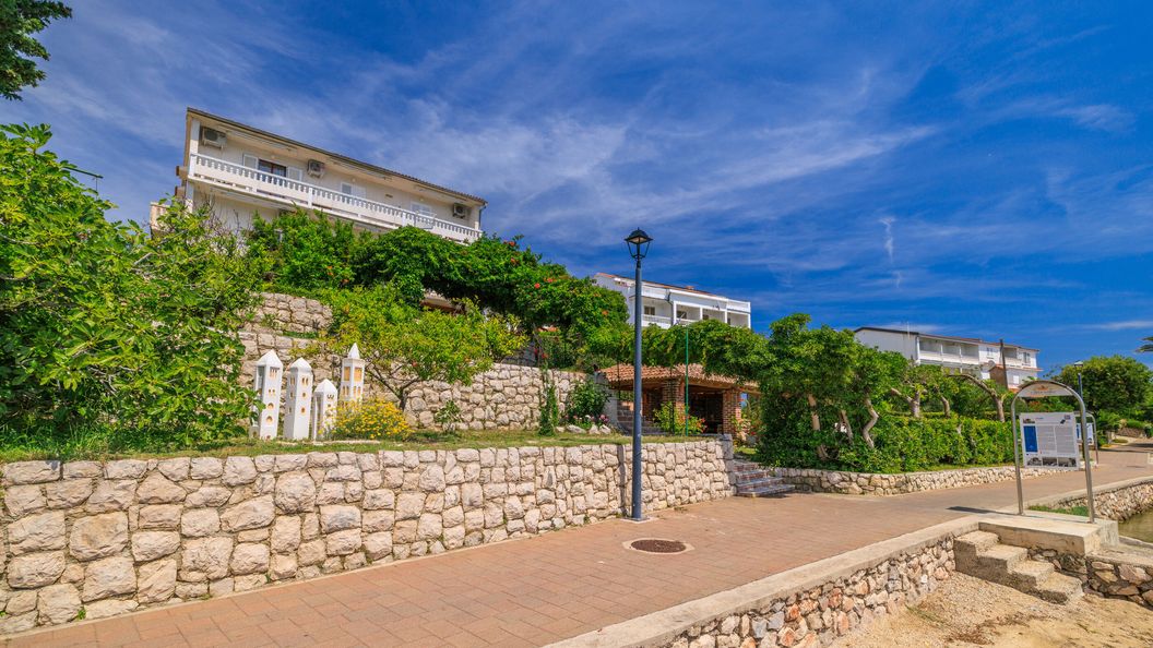 Apartments Biserka Barbat II (1)