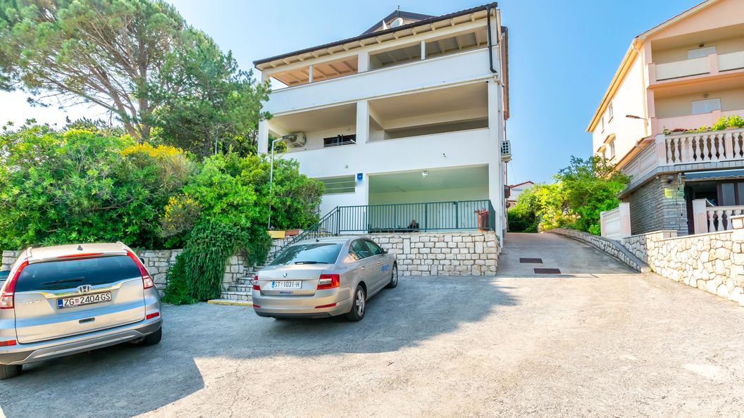 Apartments Ivan M Lopar (1)