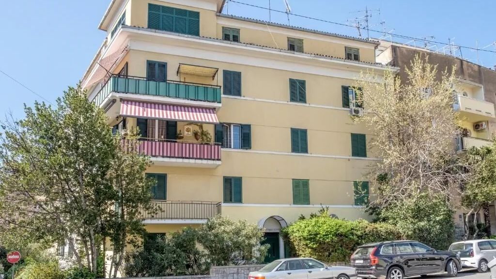 Apartments and Room Poesia Split (1)