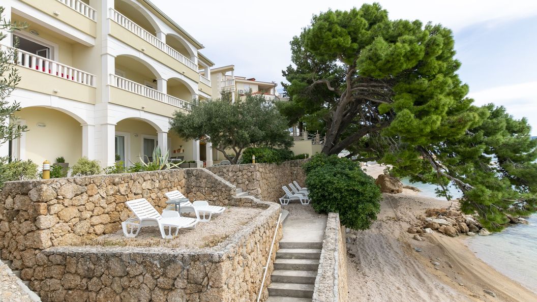 Apartments Beach Dream Mimice (1)