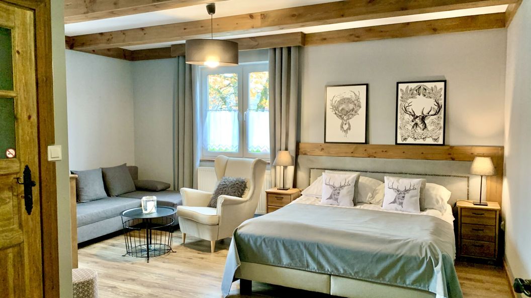 WILLA DONIA USTROŃ CENTRUM (1)