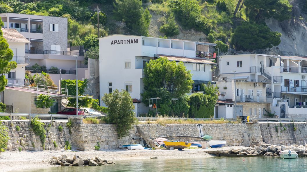 Apartments Luka Krilo Jesenice (1)