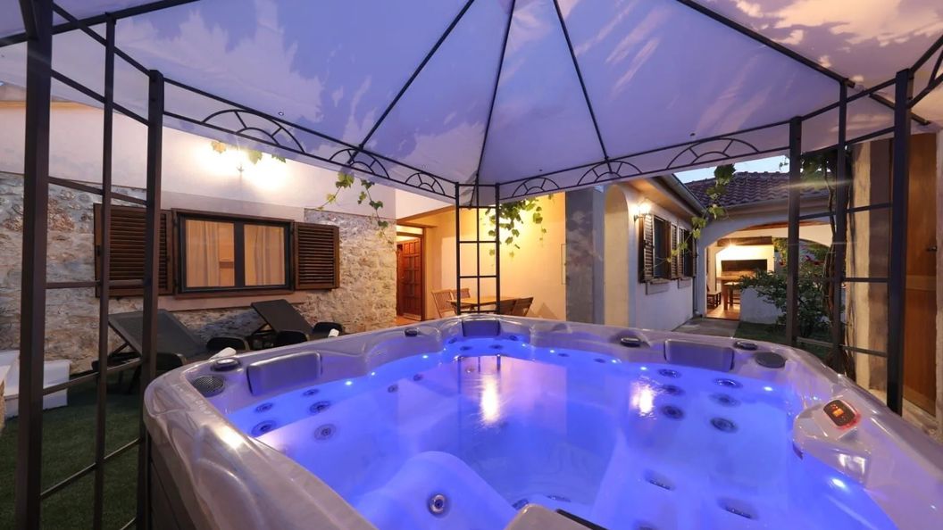 House Stratus Sukosan (1)