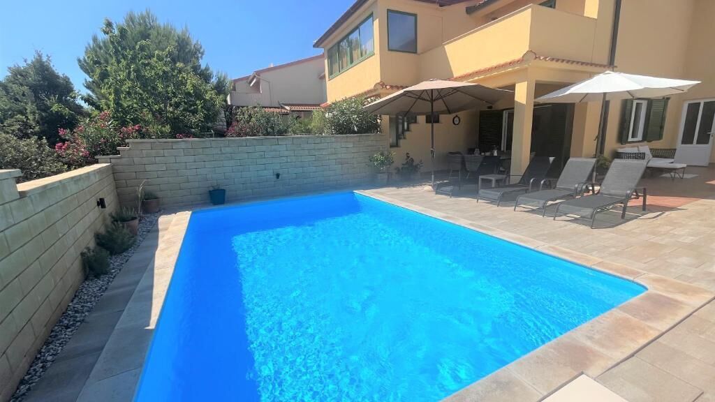 House Rab Escape 2 Barbat (1)