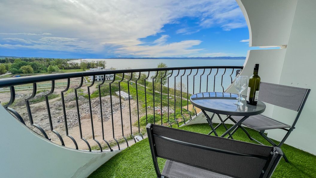 Sky View Apartman Siófok (1)