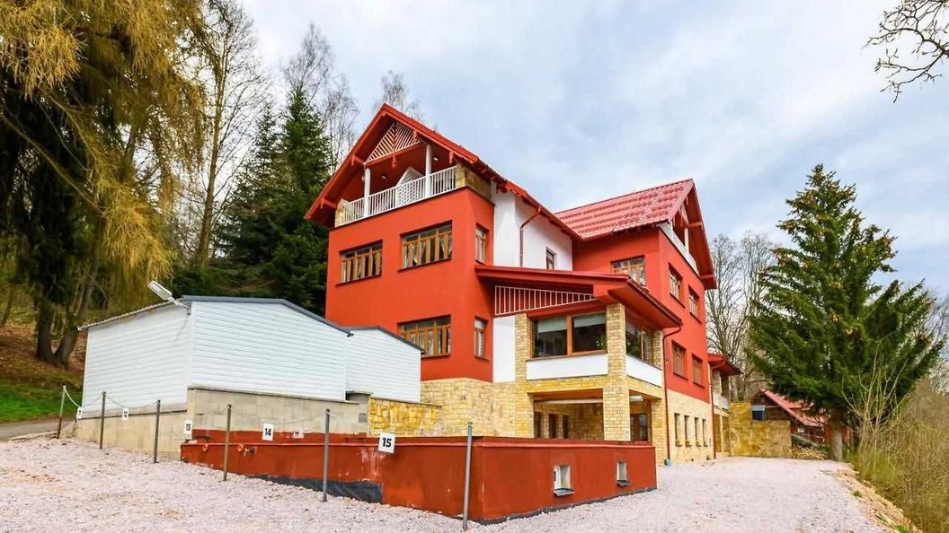 Penzion Zámeček Janské Lázně (1)