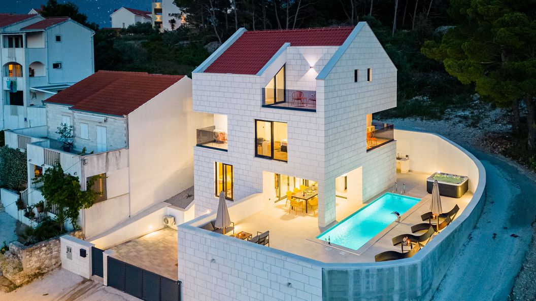 Villa Dono Sutivan (1)