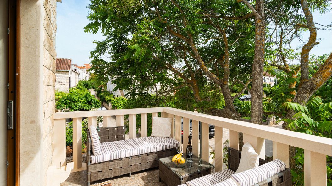 Apartman Sutivan - CDB792 (1)