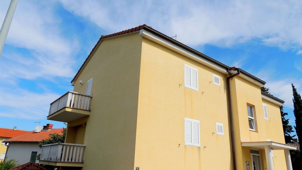 Apartment Mirela Malinska II (1)