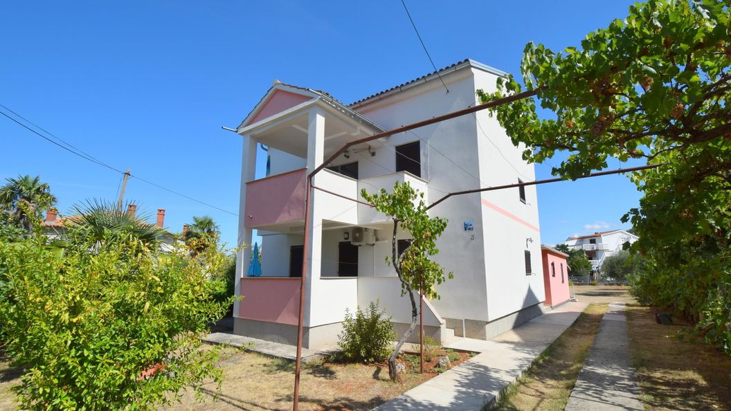 Apartments Petrovic Malinska II (1)