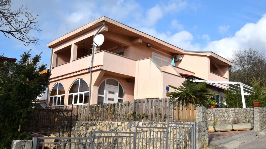 Apartment Luis Pinezici (1)