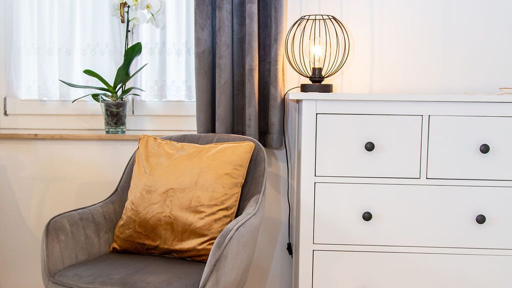 Vidám Kisház Hollókő (1)