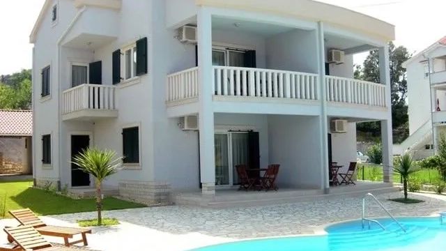 Apartments Tomislav Kampor (1)