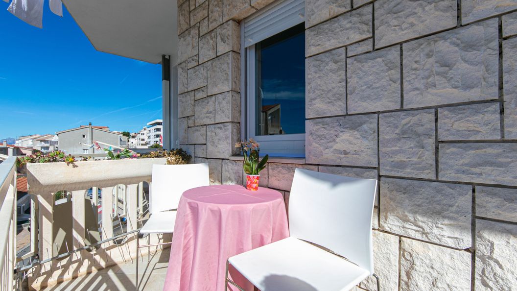 Apartmanok Internet Hozzáféréssel Makarska - 19995 (1)