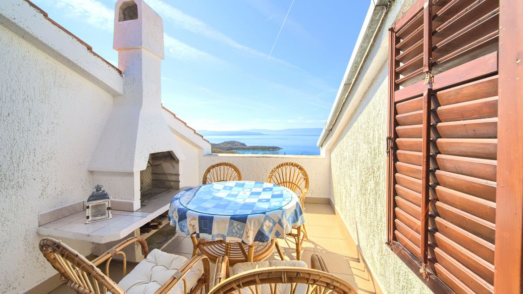 Apartmanok Parkolóhellyel Njivice, Krk - 20543 Njivice (1)