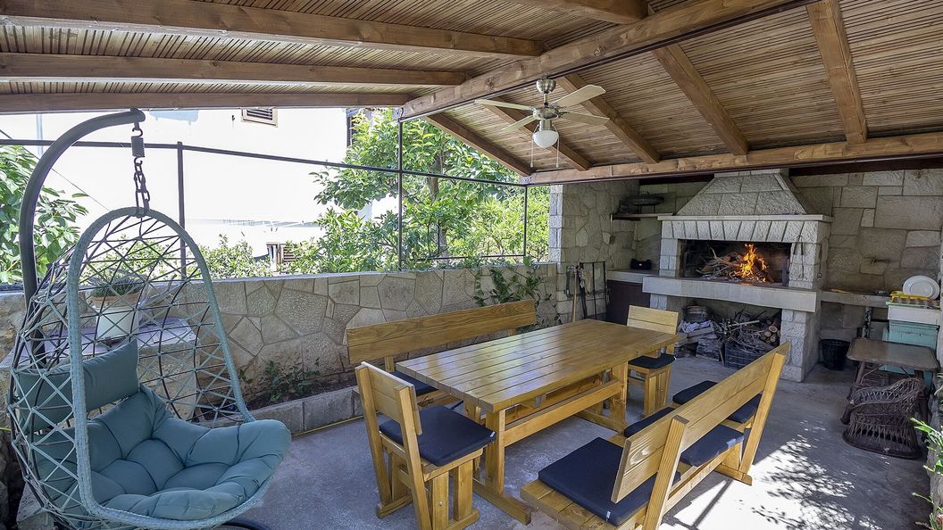 Apartmanok Parkolóhellyel Mali Losinj, Losinj - 20594 Mali Lošinj (1)