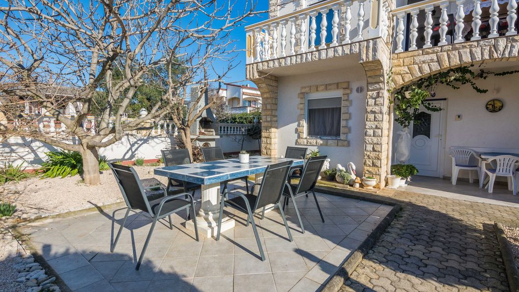 Apartmanok A Tenger Mellett Vir - 20750 (1)