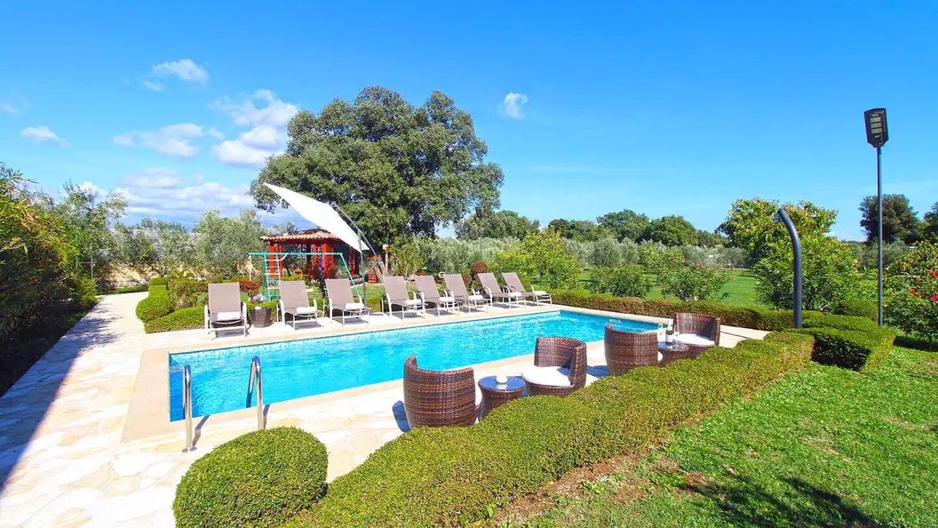 Ház Családok Részére Medencével Sisan, Medulin - 20775 Šišan (1)