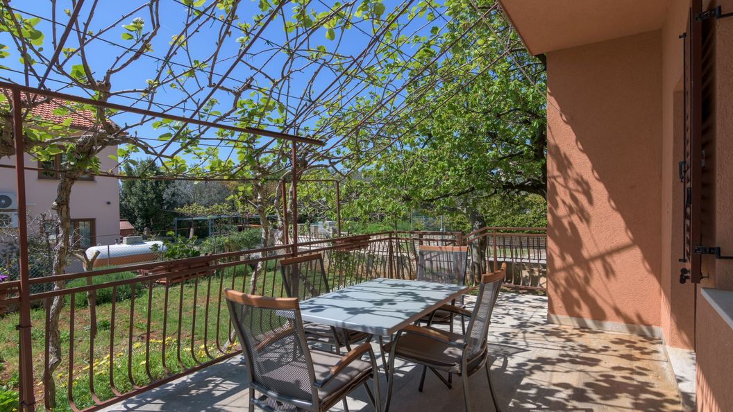 Apartmanok Parkolóhellyel Fazana - 20822 Fažana (1)