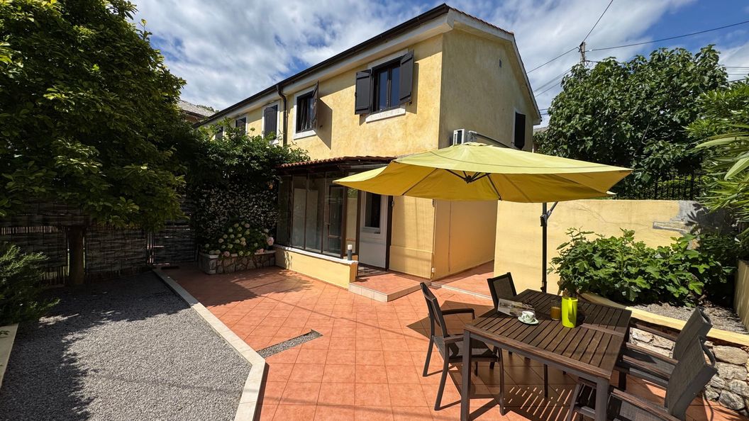 Apartmanok Parkolóhellyel Kostrena, Rijeka - 20958 Kostrena (1)