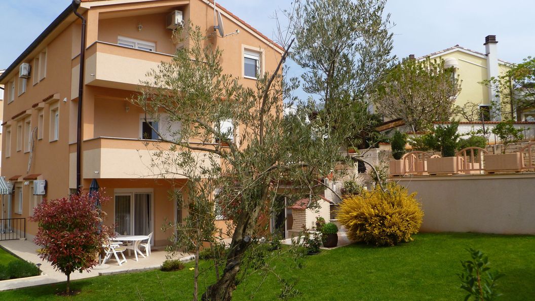 Apartmanok Parkolóhellyel Vinkuran, Pula - 21016 Vinkuran (1)