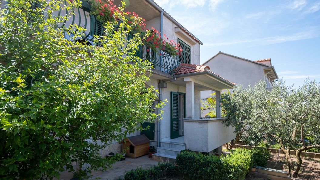 Apartmanok Parkolóhellyel Sveti Filip I Jakov, Biograd - 21221 Sveti Filip I Jakov (1)