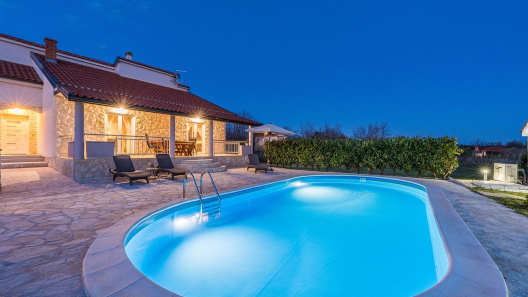 Ház Családok Részére Medencével Privlaka, Zadar - 21280 Privlaka (1)