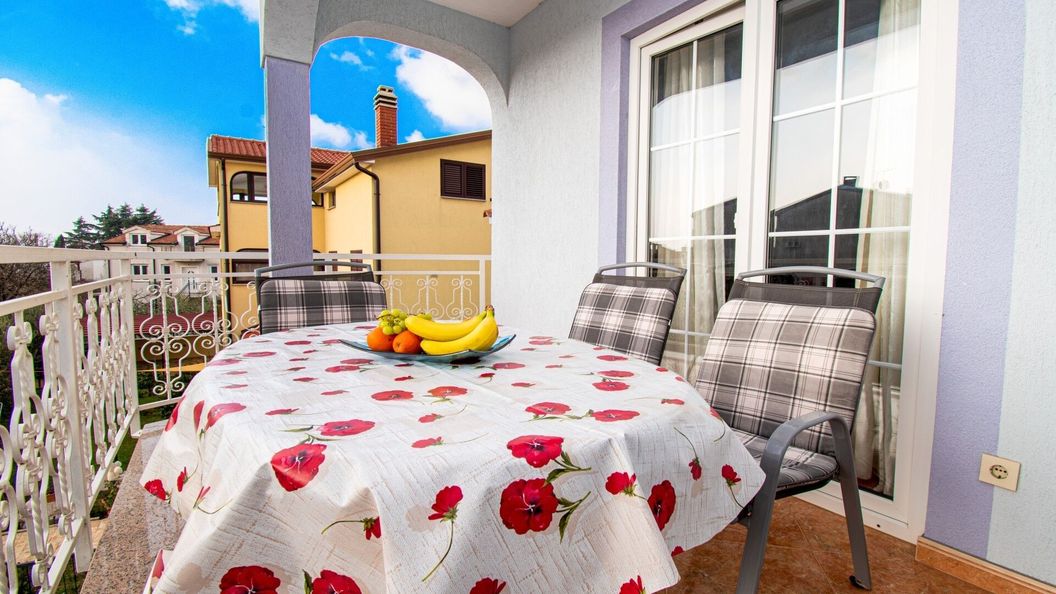 Apartmanok Parkolóhellyel Porec - 21300 Poreč (1)