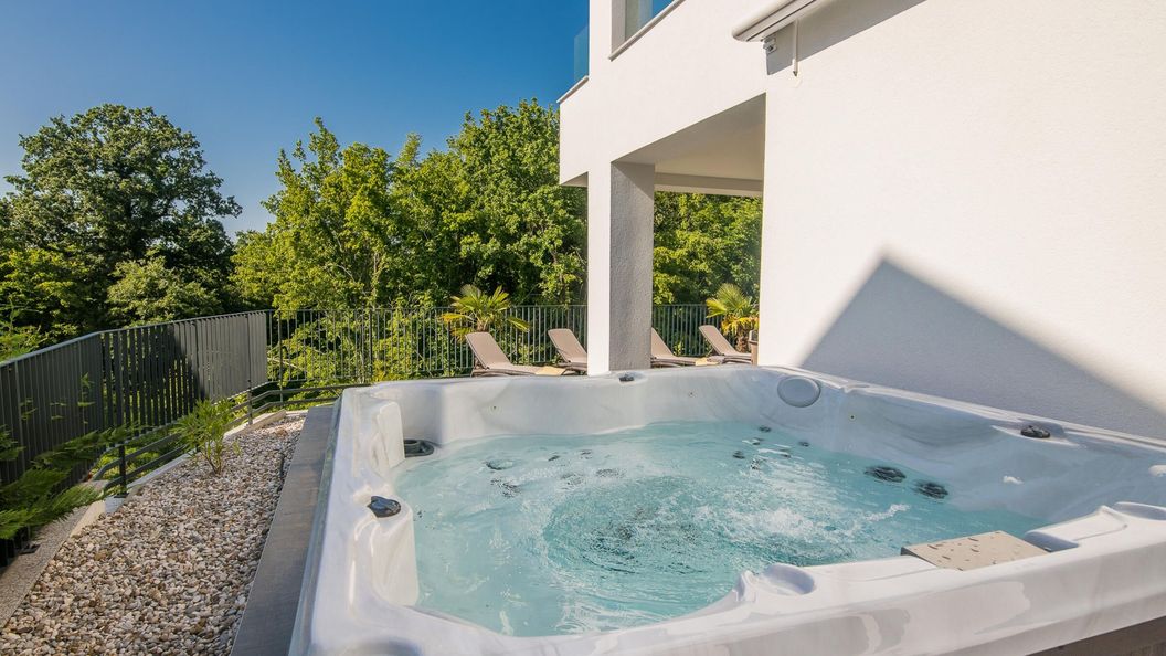 Apartmanok Parkolóhellyel Njivice, Krk - 21493 Njivice (1)