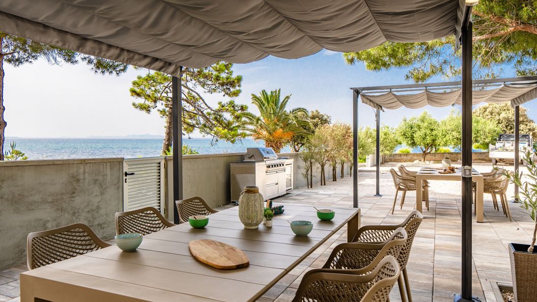 Apartmanok A Tenger Mellett Vir - Kozjak, Vir - 21540 Vir - Kozjak (1)