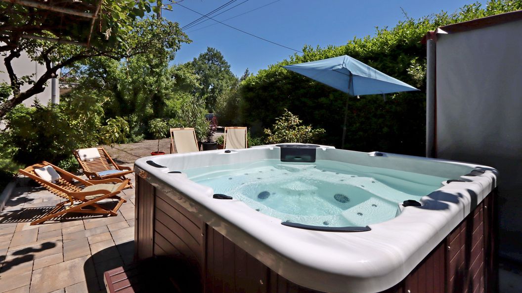 Apartmanok Parkolóhellyel Matulji, Opátia - Opatija - 21553 Matulji (1)