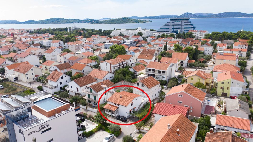Apartments With Parking Space Vodice - 21593 (1)