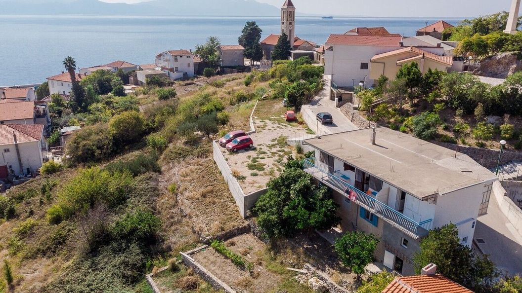 Apartmanok Parkolóhellyel Gradac, Makarska - 21758 Gradac (1)