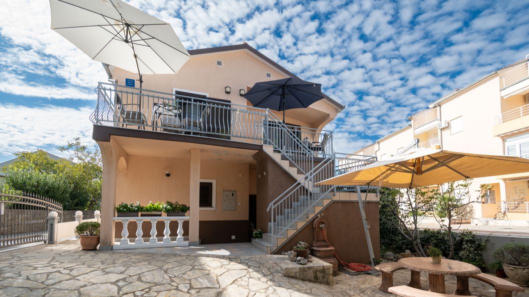 Apartmanok A Tenger Mellett Starigrad, Paklenica - 21824 Starigrad (1)