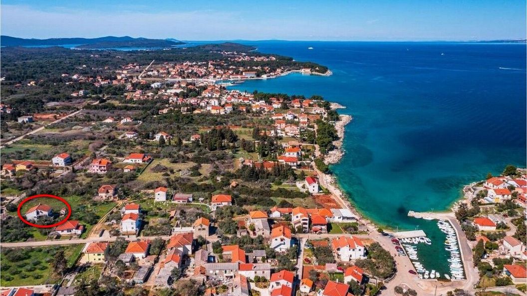 Apartmanok Parkolóhellyel Ugljan - 21848 (1)