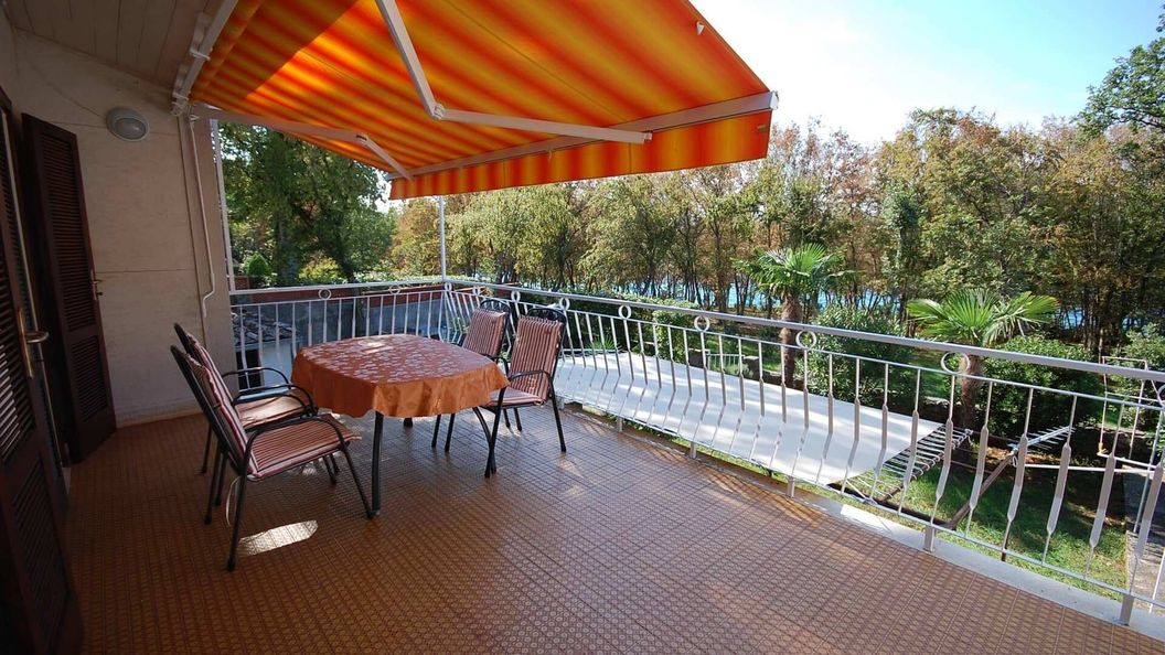 Apartmanok A Tenger Mellett Njivice, Krk - 21870 Njivice (1)