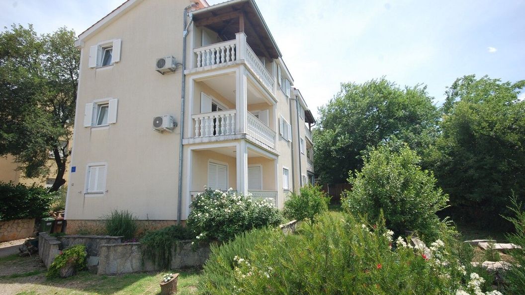 Apartmanok Parkolóhellyel Kremenići, Krk - 22269 Kremenići (1)
