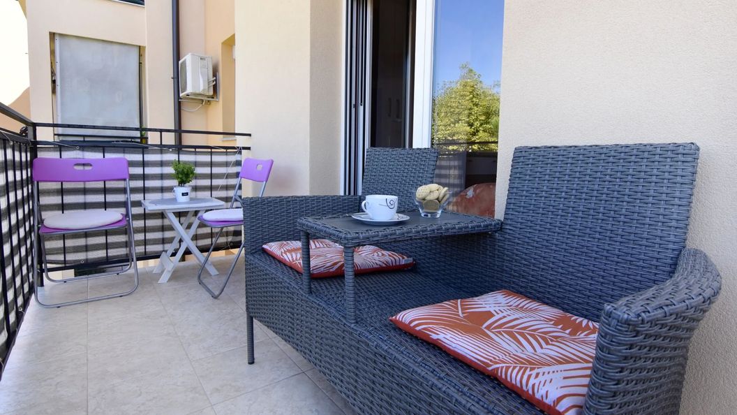 Apartments With WiFi Umag - 22377 (1)