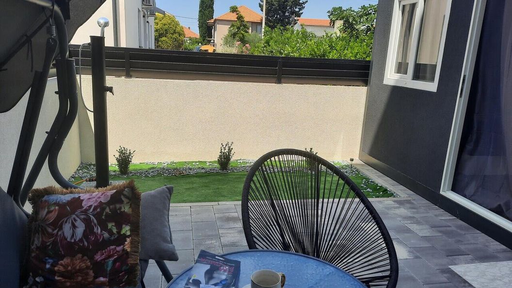 Apartmanok Parkolóhellyel Zadar - 22836 (1)