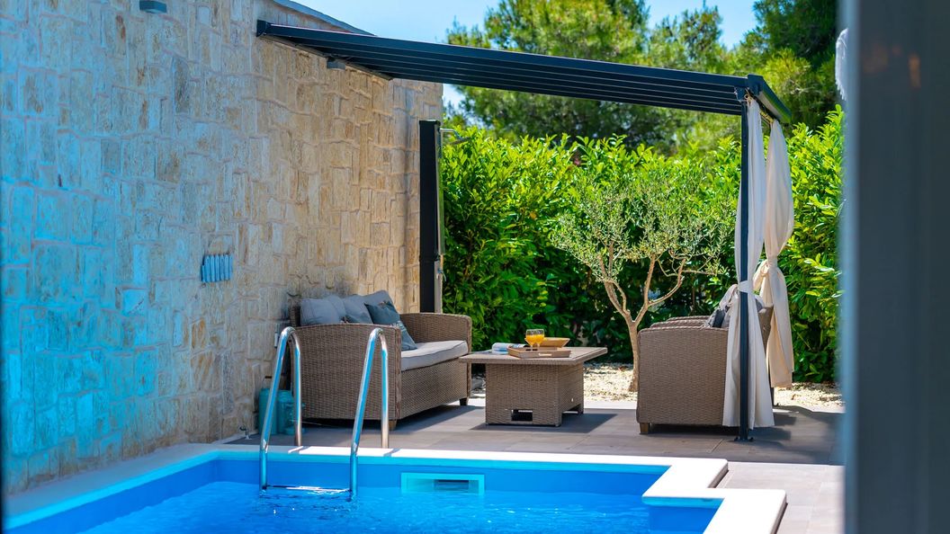 Villa Srima Beach house (1)