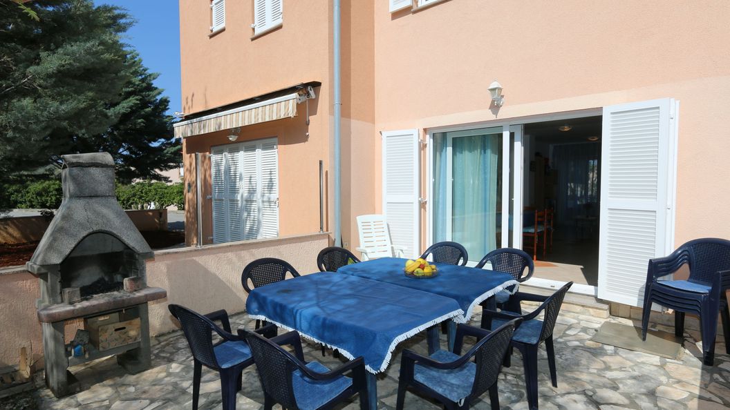 Apartment Hrastov Soline (1)