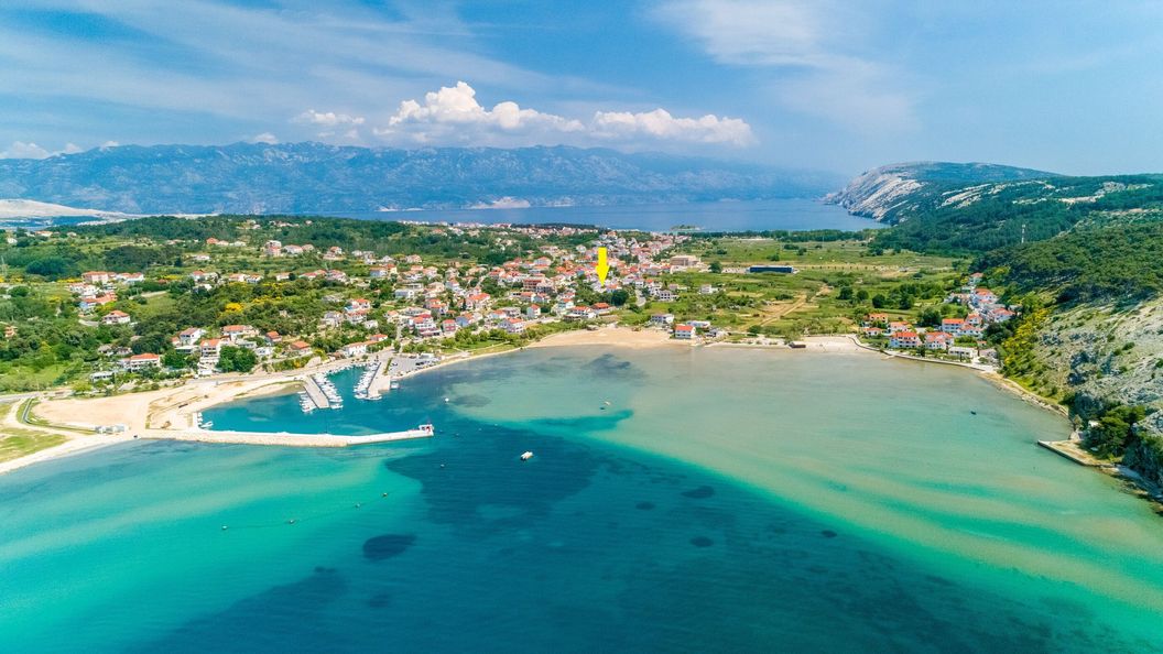 Apartments Maja Lopar (1)