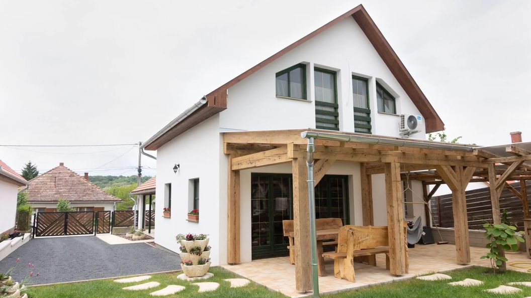 Vályog Vendégház Balatonendréd (1)