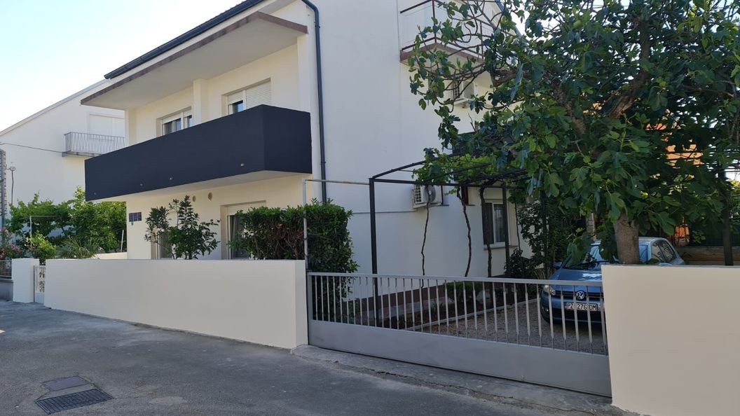 Apartments and Rooms Jengic Vodice (1)