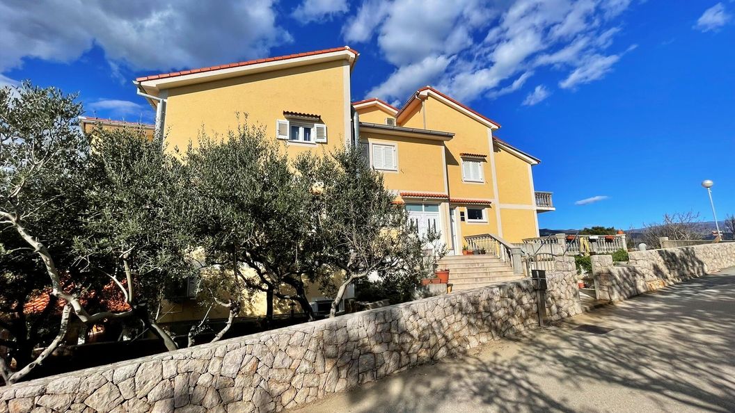 Apartments Neptun with Sea View Silo (1)