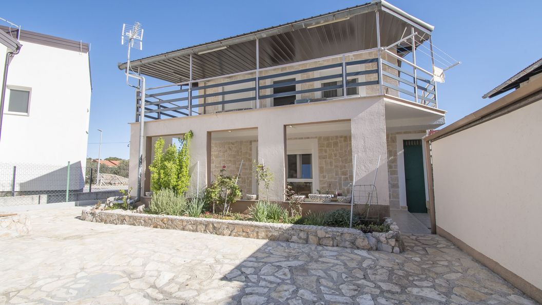 Apartment Marasović Pirovac (1)