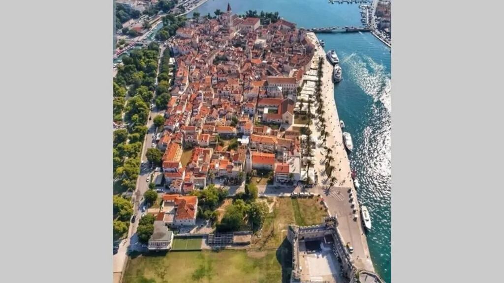 Apartment Oleandar Trogir (1)